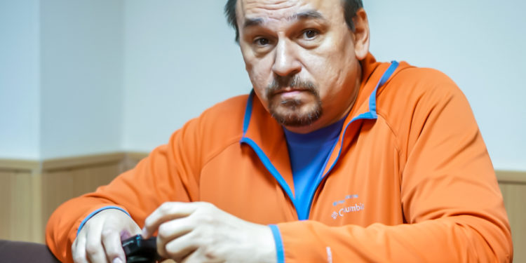 Андрей Попов